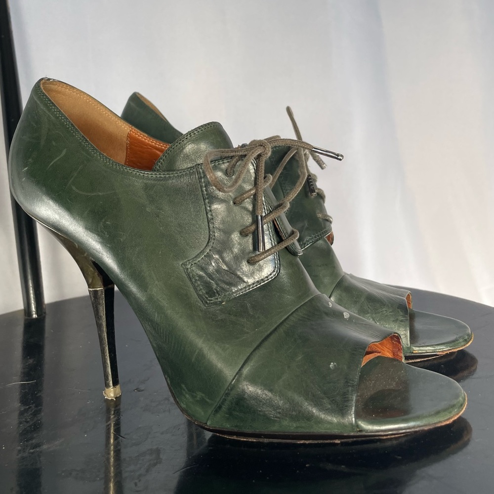 Dries Van Noten peep toe lace up heeled bootie